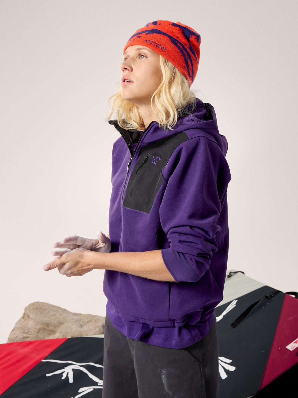 Aestas Pullover Hoody Women's